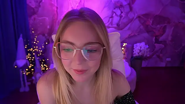 Snapshot of EmilySunshineS chatting on 16, 1, 2025 EmilySunshineS online show from 16, 1, 2025