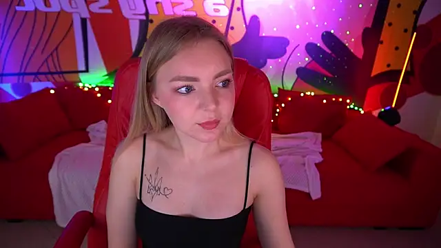 Snapshot of EmilySunshineS chatting on 29, 1, 2025 EmilySunshineS online show from 29, 1, 2025