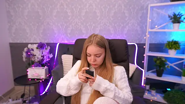 EmilySunshineS online show from 30, 11, 2025