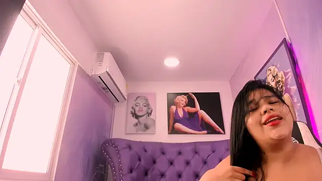 emma  milk  online show from 18, 3, 2025