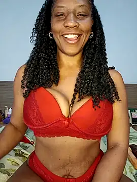 Snapshot of Luhma_hot chatting on 6, 10, 2025 Luhma hot online show from 6, 10, 2025