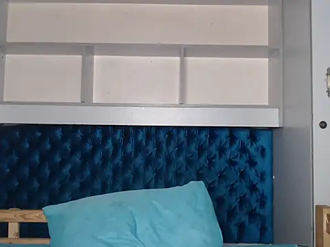 Snapshot of Zeeyonce696 chatting on 19, 1, 2025 Zeeyonce696 online show from 19, 1, 2025