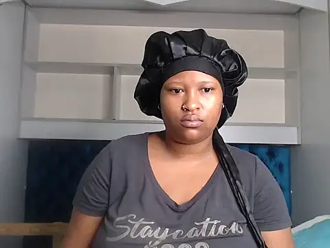 Snapshot of Zeeyonce696 chatting on 24, 1, 2025 Zeeyonce696 online show from 24, 1, 2025