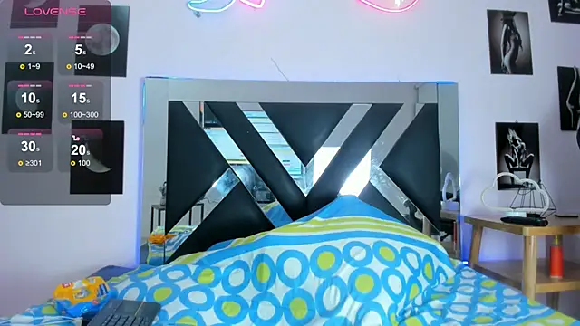 Snapshot of miavalentinaaa chatting on 18, 12, 2024 miavalentinaaa online show from 18, 12, 2024