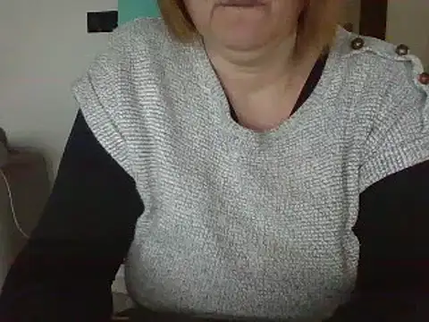 Snapshot of Sandcoq chatting on 9, 1, 2025 Sandcoq online show from 9, 1, 2025