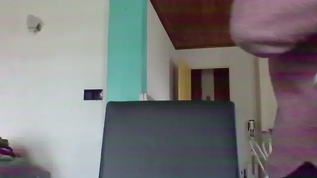 Snapshot of Sandcoq chatting on 30, 10, 2025 Sandcoq online show from 30, 10, 2025