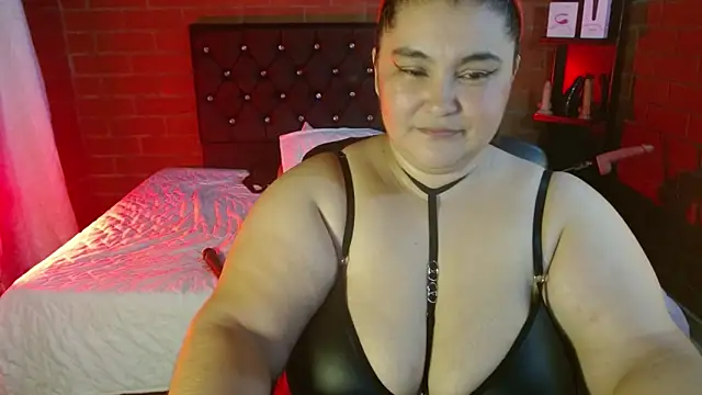 KATIIA16 online show from 15, 12, 2024