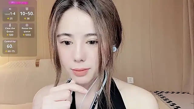 Snapshot of jiaozi-kiss chatting on 11, 3, 2025 jiaozi-kiss online show from 11, 3, 2025