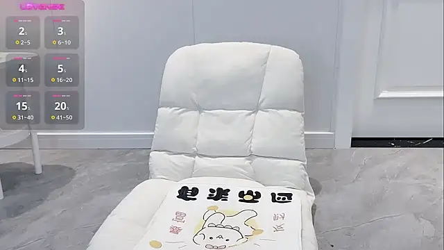 Snapshot of jiaozi-kiss chatting on 24, 10, 2025 jiaozi-kiss online show from 24, 10, 2025