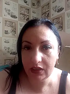 Snapshot of Veronica-Celie chatting on 28, 9, 2025 Veronica-Celie online show from 28, 9, 2025