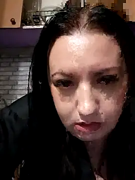 Snapshot of Veronica-Celie chatting on 9, 10, 2025 Veronica-Celie online show from 9, 10, 2025