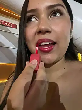 Snapshot of YuliiCamm chatting on 10, 12, 2024 YuliiCamm online show from 10, 12, 2024