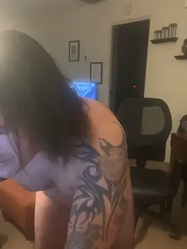 PEGATIVET online show from 1, 10, 2025