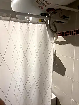 Snapshot of lescro95_ chatting on 2, 11, 2025 lescro95 online show from 2, 11, 2025