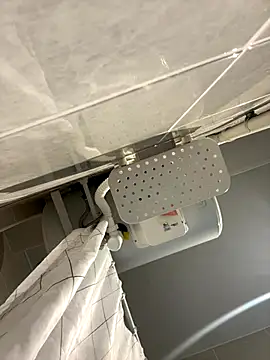 Snapshot of lescro95_ chatting on 6, 1, 2026 lescro95 online show from 6, 1, 2026