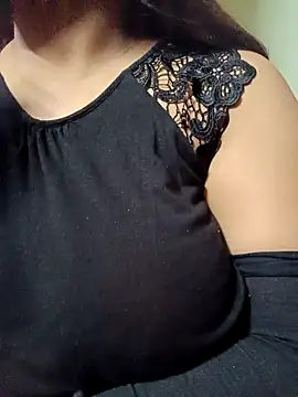 Cute payal0 online show from 6, 1, 2025