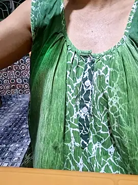 Snapshot of Melody_Shyla chatting on 25, 10, 2025 Melody Shyla online show from 25, 10, 2025