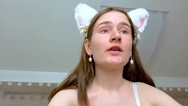 Snapshot of L1ittle_kitty_ chatting on 21, 3, 2025 L1ittle kitty  online show from 21, 3, 2025