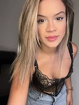 Alisha-Bond online show from 23, 7, 2026