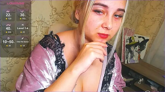 DolphinDreams online show from 15, 1, 2025