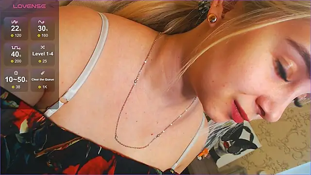 DolphinDreams online show from 17, 3, 2025