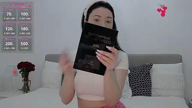 Snapshot of AllisonSky chatting on 13, 2, 2026 AllisonSky online show from 13, 2, 2026