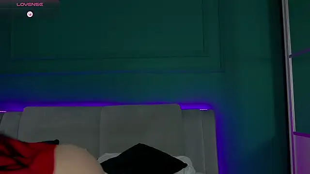 Snapshot of AllisonSky chatting on 14, 4, 2026 AllisonSky online show from 14, 4, 2026