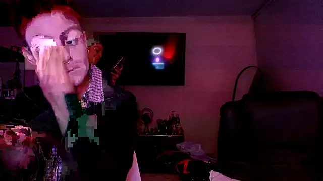 Snapshot of alex_one888 chatting on 13, 7, 2026 alex one888 online show from 13, 7, 2026