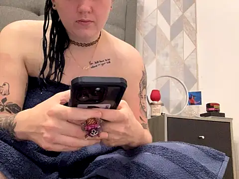 Snapshot of Gothbaby058 chatting on 15, 10, 2025 Gothbaby058 online show from 15, 10, 2025
