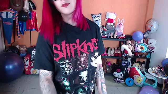 MissMiia2 online show from 25, 9, 2025