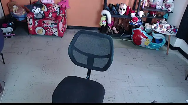 MissMiia2 online show from 15, 2, 2026