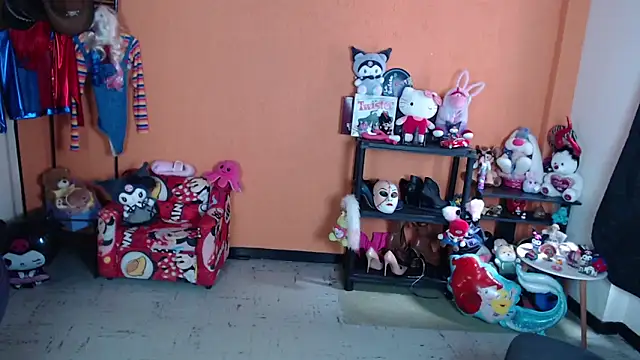 MissMiia2 online show from 17, 2, 2026