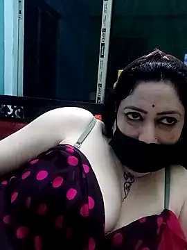 Snapshot of Raja_Ranii chatting on 18, 12, 2024 Raja Ranii online show from 18, 12, 2024