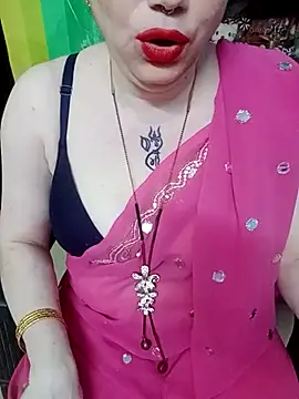 Snapshot of Raja_Ranii chatting on 18, 2, 2025 Raja Ranii online show from 18, 2, 2025