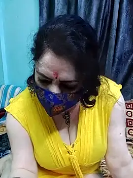 Snapshot of Raja_Ranii chatting on 20, 3, 2025 Raja Ranii online show from 20, 3, 2025