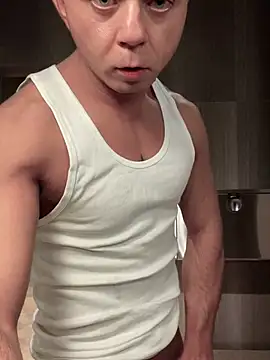 Snapshot of GymBoyVan chatting on 2, 1, 2025 GymBoyVan online show from 2, 1, 2025