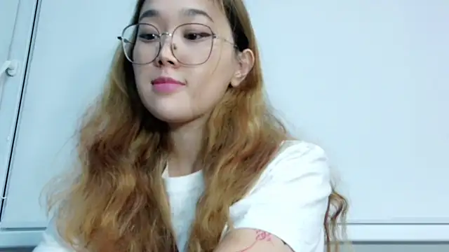 Jennatyan online show from 18, 11, 2025