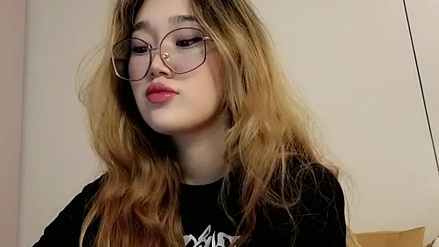 Jennatyan online show from 6, 3, 2026