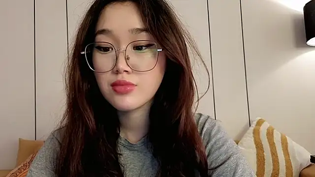 Jennatyan online show from 8, 5, 2026