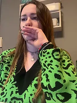 Emma B1uem online show from 21, 12, 2024