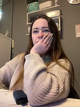 Emma B1uem online show from 24, 12, 2024