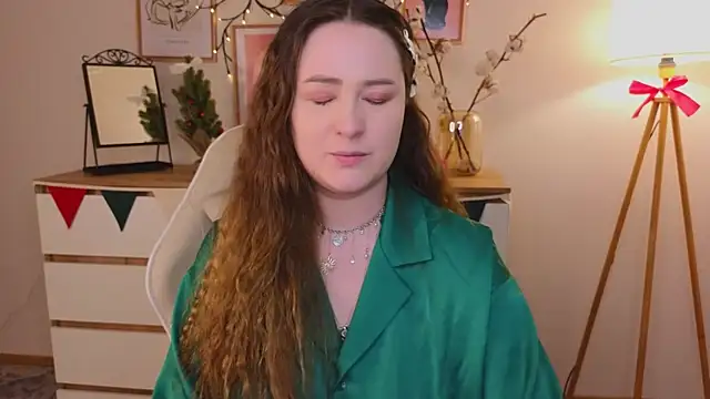 Emma B1uem online show from 2, 1, 2025