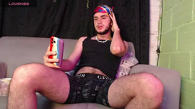Dante Bear  online show from 10, 5, 2026