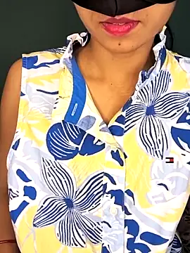 cute simmy0 online show from 11, 5, 2026