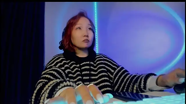 Snapshot of himeros_goddess chatting on 14, 10, 2025 himeros goddess online show from 14, 10, 2025