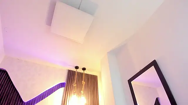 laurin clauz  online show from 5, 12, 2024