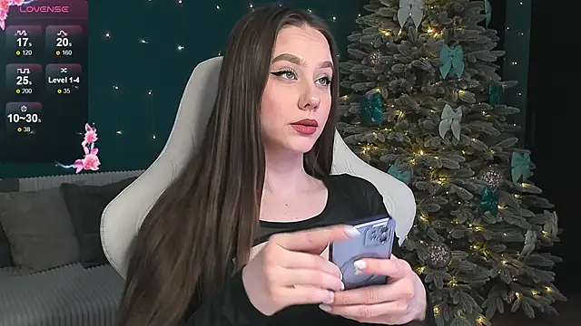 Snapshot of katie_taylorr chatting on 1, 2, 2025 katie taylorr online show from 1, 2, 2025