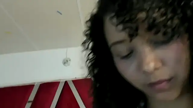 Snapshot of Milanxht chatting on 23, 12, 2024 Milanxht online show from 23, 12, 2024