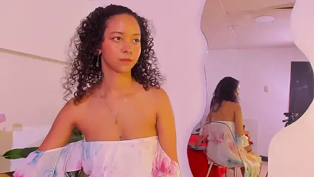 Snapshot of Milanxht chatting on 15, 10, 2025 Milanxht online show from 15, 10, 2025