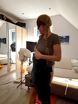 Snapshot of Hexe12346 chatting on 15, 11, 2025 Hexe12346 online show from 15, 11, 2025